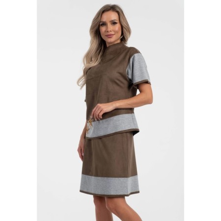 Female suit, size 46-3