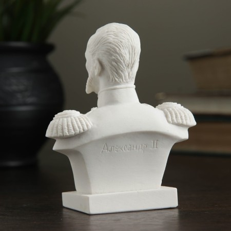 Bust of Alexander II 9.5cm-2