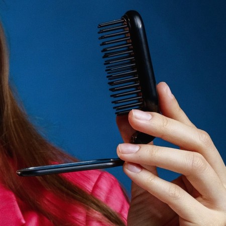 The comb is massage, folding, with a mirror, 3 × 10 cm, color mix-19