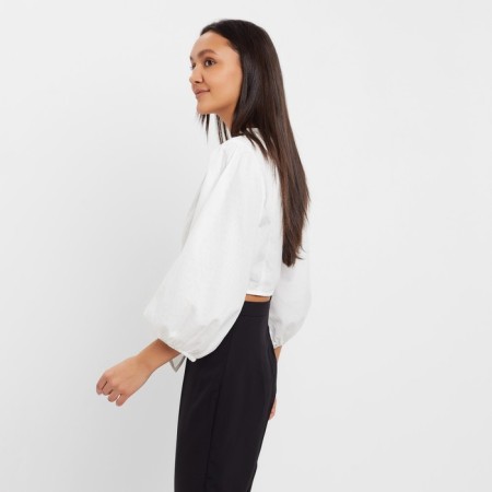 Top female minku: Cotton Collection Color White, rr 46-2