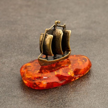 The souvenir "Bolshoi", brass, amber, 2.3x1.0x2.3 cm-1