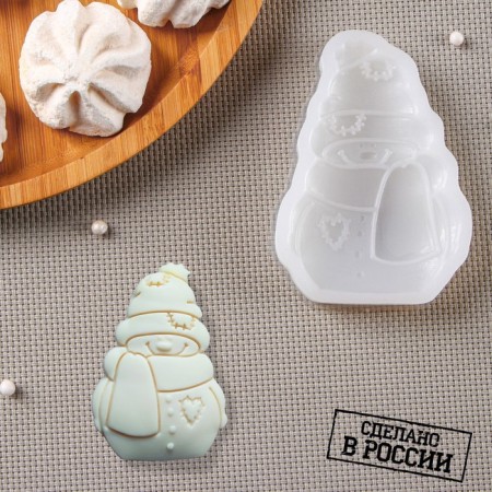 Silicone Mold "Snowman", 9.5 × 6.5 cm, the color is transparent