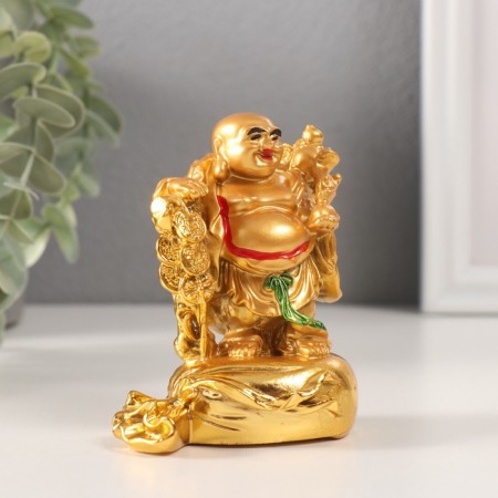 NECSK Polystone Gold "Hothey on a bag with a staff" 4.5x6.6x9.5 cm-3