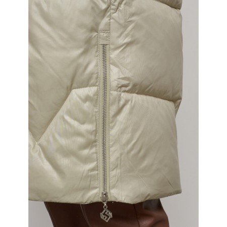 Coat insulated winter female, size 56, the color is light green-10