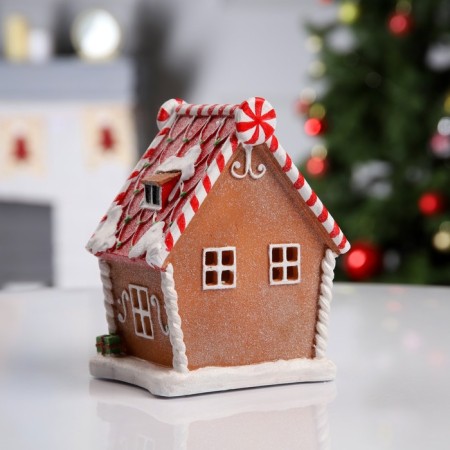 LED figure "Gingerbread House" 18 × 12 × 10 cm, polystone, batteries AAAX2 (not in the kit), glow warm white-2