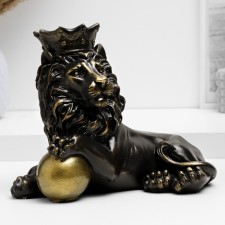 The piggy bank 