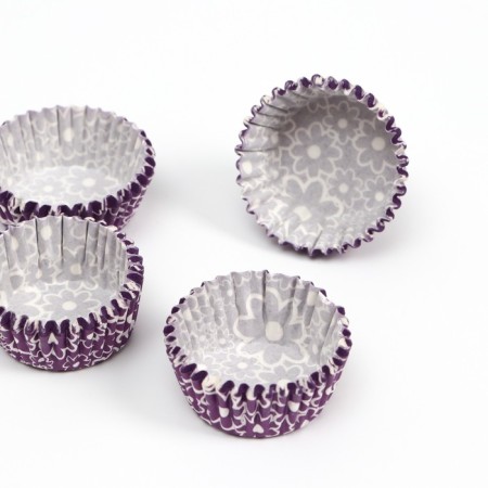 Baking "Flower" Violet, 3.5 x 2 cm
