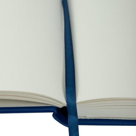 Sketchmarker sketchbook, 210 x 300 mm, 80 sheets, solid cover of artificial leather, blue, block 140 g/m2-4