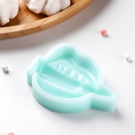 Silicone form "bullet in the teeth", 7 × 5.1 × 1.2 cm, turquoise color-2