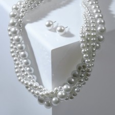 Set 2 objects: earrings, ball d = 1, beads 