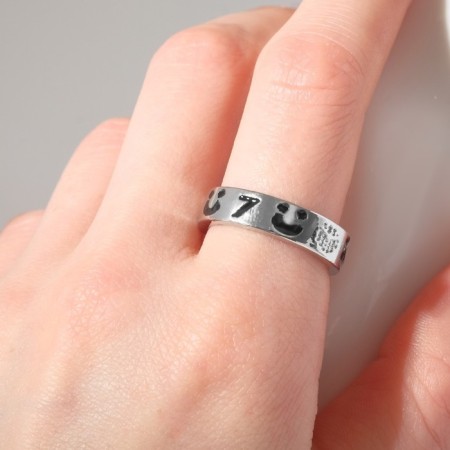 The ring "seven" horseshoes, the color is black in silver, dimensionless-2