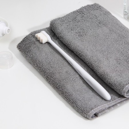 Superjugous toothbrush, 10,000 bristles, ribbed, white-1