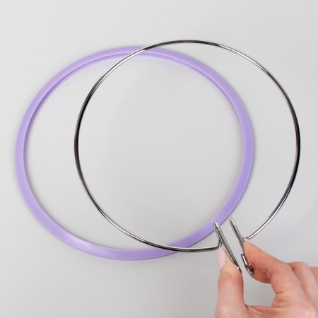 Schools for embroidery, with a metal fastener, d = 17.5 cm, lilac color-3