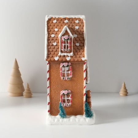 Souvenir Polystone Light "Gingerbread House in the Glaze with Gingerbread, Fir trees" 17x12x25.5 cm-4
