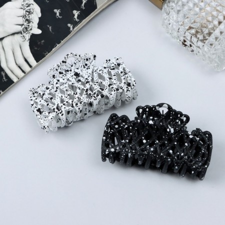 Hair crab "Efi" spider web, 9 cm, black white-1