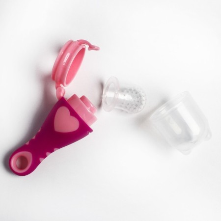 Nibbler for feeding, with silicone mesh "heart", pink color-1