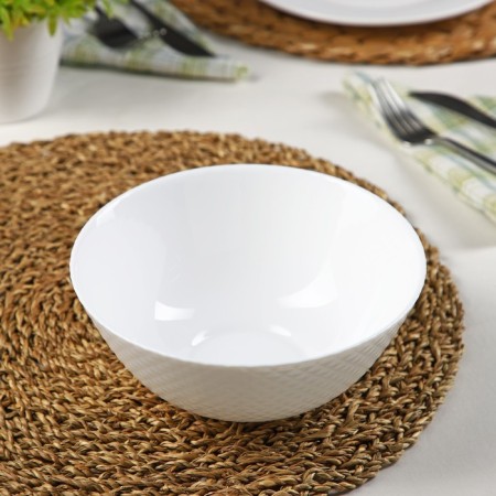 Glass -ceramic salad Precious, 800 ml, d = 18 cm, white color