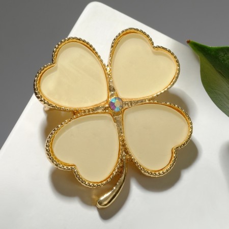 Brooch "Clover" is large, beige color in gold-5