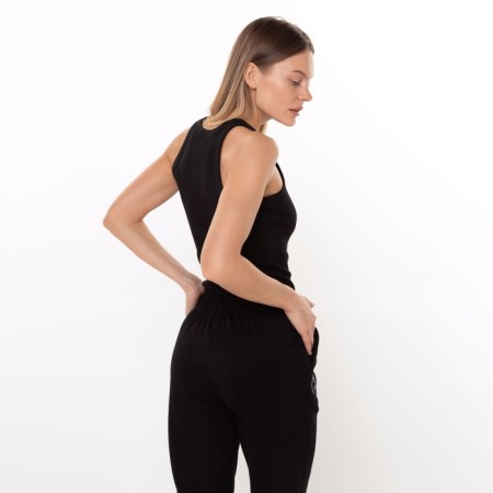 Women's trousers, black color, size 46-4