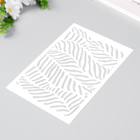 Plastic stencil "leaves" 24x16 cm-1