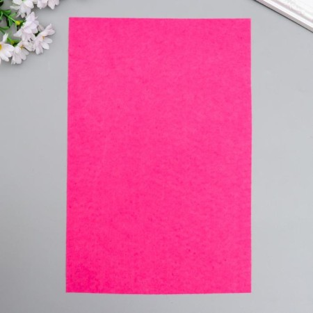 Hard felt 1 mm "warm pink" set 10 sheets format A4-1
