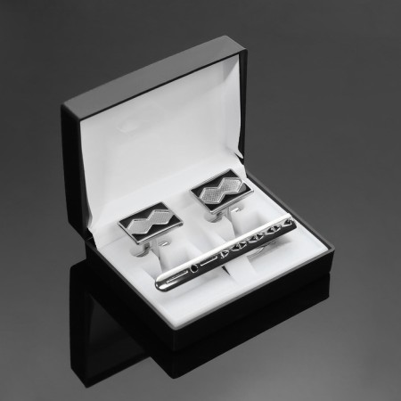 Set of men's “cufflink + tie clip” Rectangle with rhombuses, black color in silver