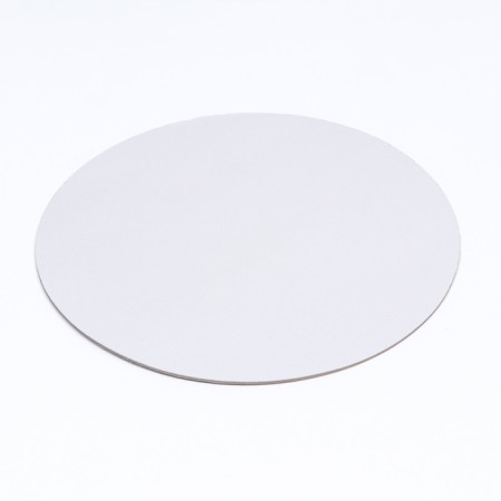 The substrate is reinforced, 28 cm, black-white, 3.2 mm-3