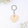 The gift set “Kus is for love”, badge + keychain, 8.3 x 12 cm.
