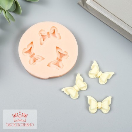 Silicone Mold "Three Baltics" 2.2x1.5 cm
