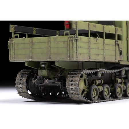 The team of truck model "Soviet caterpillar tractor STZ-5", star, 1:35, (3663)-3