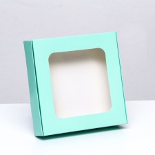 Self -charged box with a window, mint, 13 x 13 x 3 cm