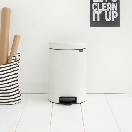Brabantia Newcon bucket, plastic inner bucket, with a pedal, white color, 12 liters-4