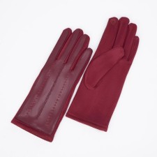 Gloves are female, dimensionless, without insulation, burgundy color