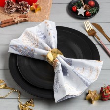 A set of napkins with a decorative. Rings 