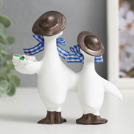 Souvenir Polystone "Ducks in Panama, with Flowers basket" 9x9x3 cm-2
