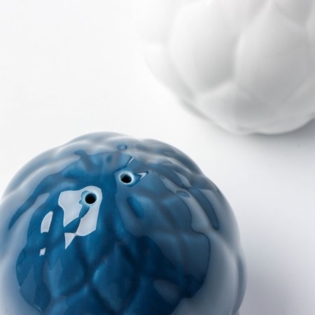 List and Solonka from ceramics "Artichoke", white and blue 6 x 6.5 cm, white-blue color-3