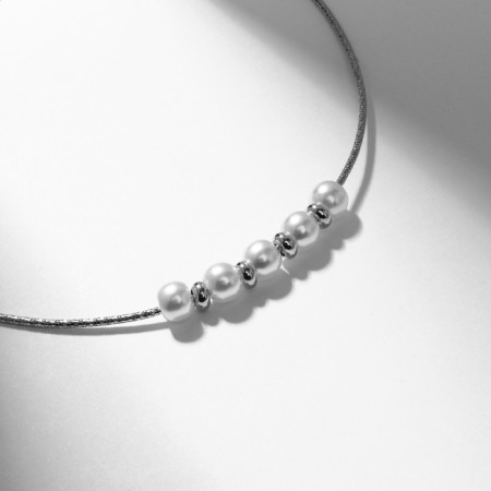 The necklace "pearls" environment, white color in silver, 40 cm
