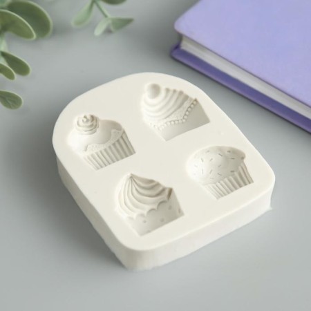 Mold Silicon "Pies" 4 items 1.2x6.5x8 cm-1
