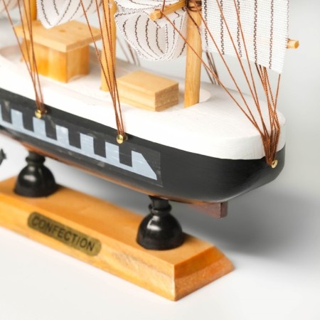 Souvenir Small Small “Three -Mature”, black sides with a white strip, white sails, 20 × 5 × 19 cm-9