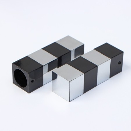 Tip on the cornice d = 19 mm "Magnum", the color is black/chrome-2