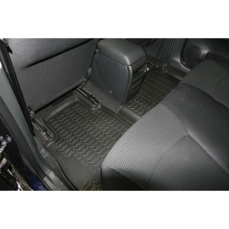 3D mats in the Nissan Tiida salon, 2015-2016, 4 pcs. (polyurethane)-2