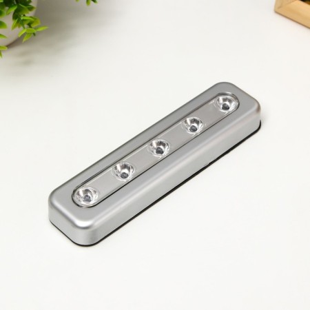 Night Pushlite "Martin" 5XLED 3AAA chrome 4.5x2.5x17cm Risalux