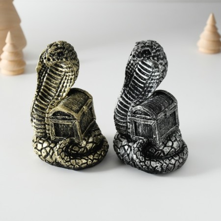 Piglite Polystone "Snakes with a chest" mix 7x5.5x10 cm