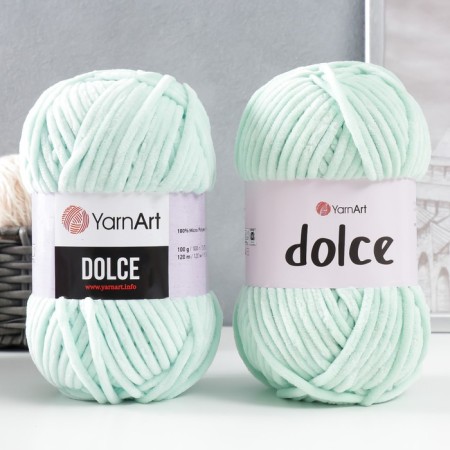 Yarn "Dolce" 100% micropoliester 120m/100g (753 mint)