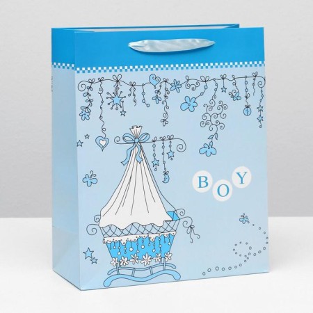 Laminated package, 26 x 32 x 12 cm