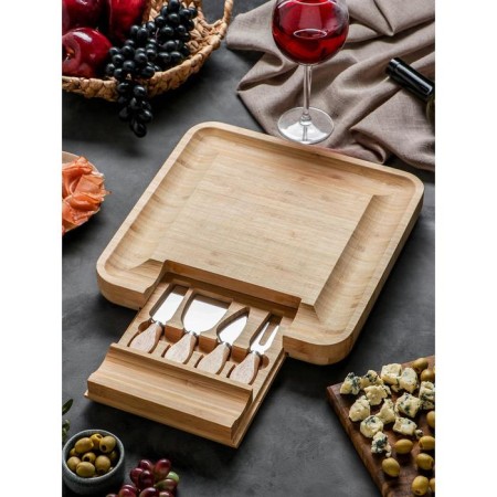 Set for the supply of cheese "Maasdam", 4 knives, bamboo-1