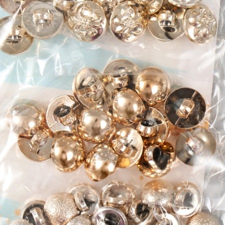 Buttons for creativity plastic "Golden Assorted" set of 4 types x 15 pcs 20x10 cm-1