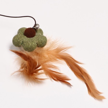 Cat tensile with feathers with cats with a cat and tambourine-2