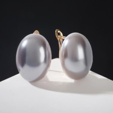 Earrings with pearls 