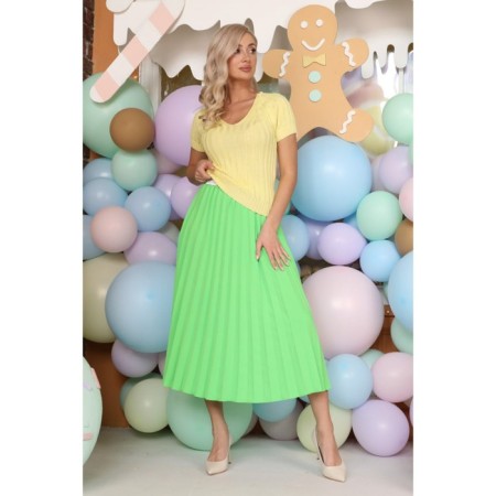 Female skirt, size 48, lightning color